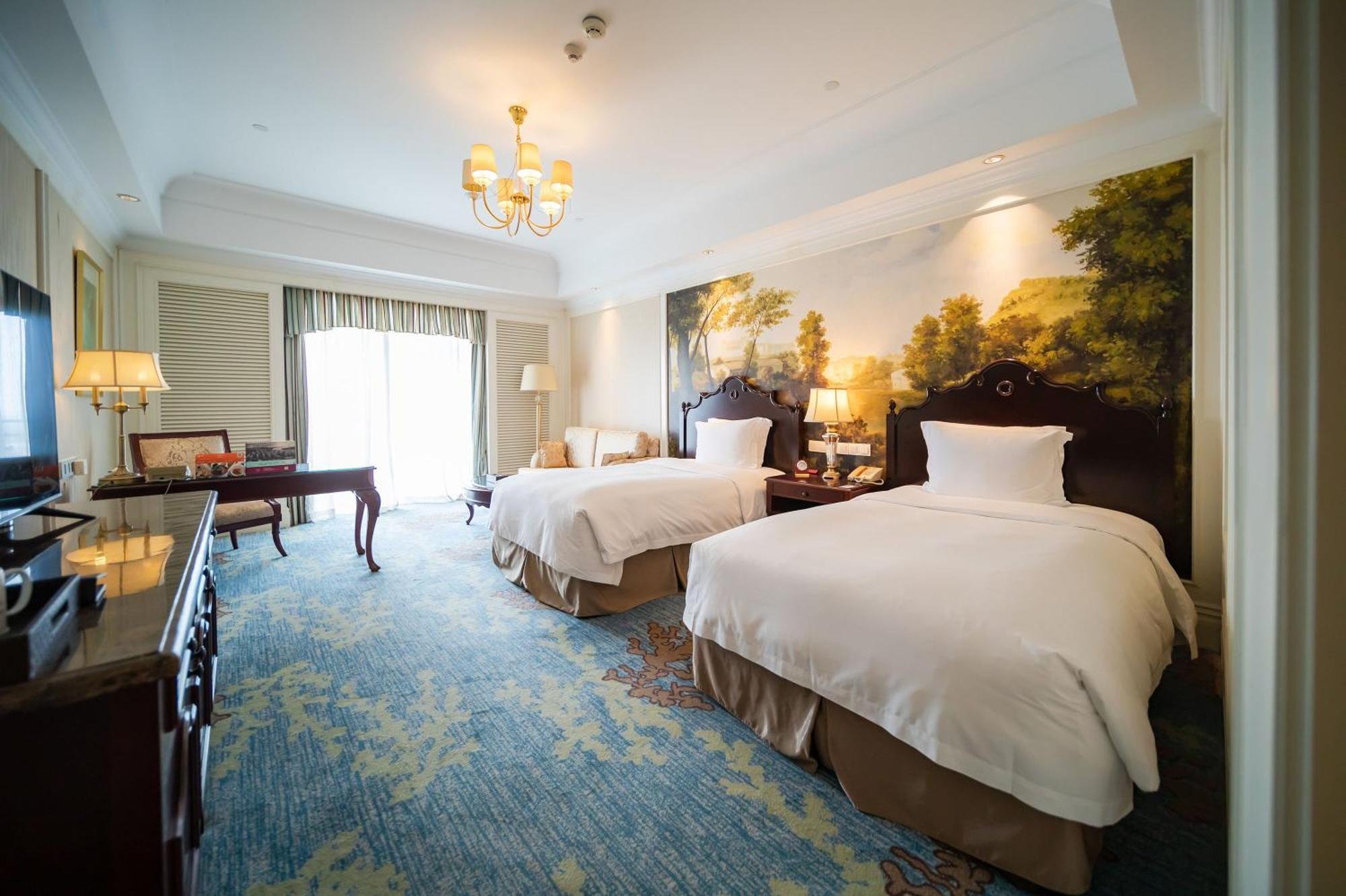 Crowne Plaza Ocean Spring Resort By Ihg Jimo Extérieur photo